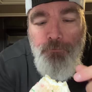 You’ve Been Eating Christmas Tree Cakes WRONG! 🎄❄️