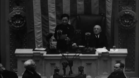 WW-II NAVY NEWSREEL #30 - WW-II NAVY NEWSREEL #30 - 428-npc-44336