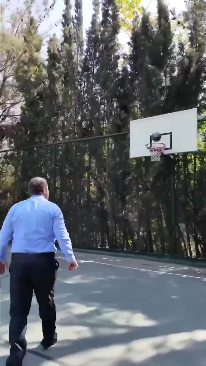 Syrian President Ahmad al-Sharaa was spotted playing basketball with senior U.S.
