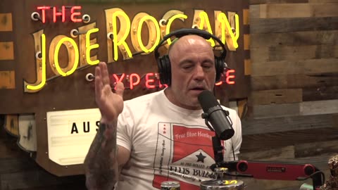 Joe Rogan Experience #2042 - Joe List