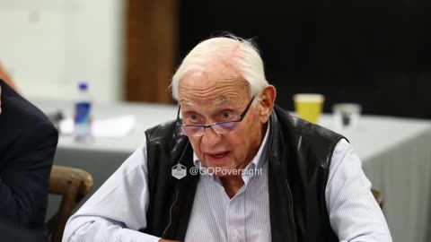 Les Wexner appears stunned when questioned about the $1.3 billion in L Brands stock