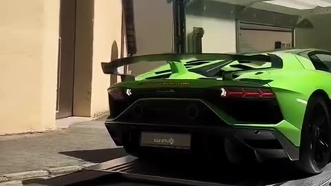 Lamborghini Revealed: Unloading from the Enclosed Trailer!