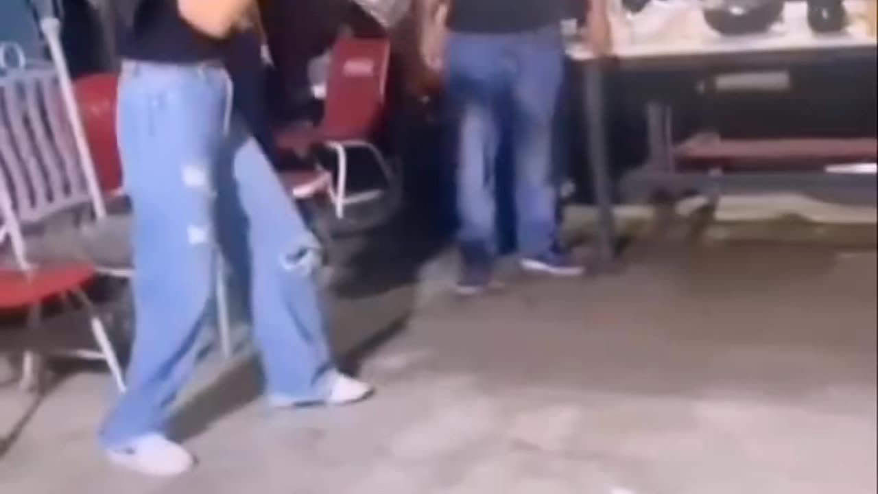 Top 5 funny clips, try not to laugh