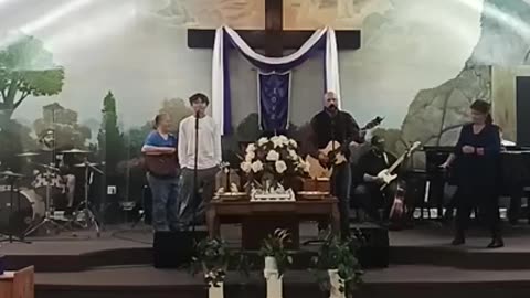 Stand Still. Pastor Tim and Kandy Gatewood Redd