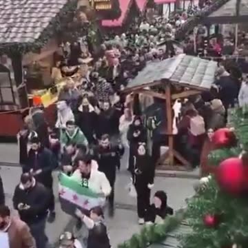 Tension at Germany’s Christmas Markets: Large Muslim Crowds Spark Cultural Debate