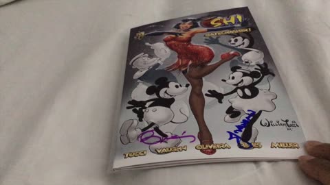 Shi Gatecrasher: A Fun Book Lifted my spirits When I Came Out Of The Hospital