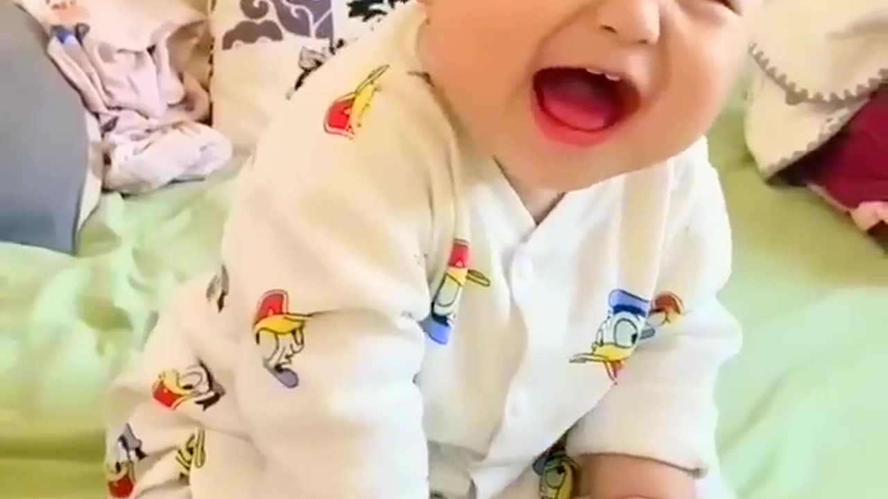 Little Giggles and Big Smiles: Funny and cute kids video