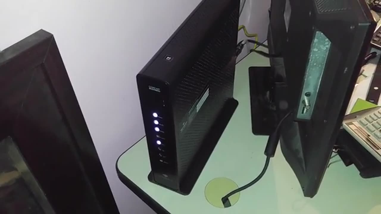 BILL CHAINSAWS THE ROUTER!!!