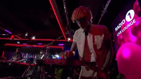mgk - Feel Good Inc (Gorillaz cover) in the Live Lounge