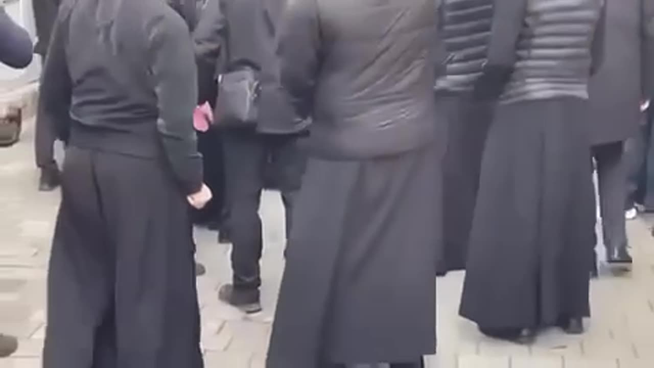 Ukrainian SBU Descend On Controversial Religious Sect with Ties to Russia