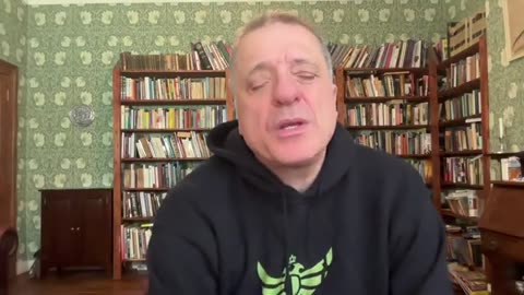 Russian Sumy Advance Alarms Kiev; Dirty War Escalates; Russian General Killed; Chinese Tanker Seized