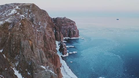 Experience the Beauty of Russia in Mesmerizing 4K HD Quality with Relaxing Piano Music Accompaniment