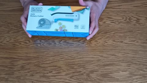Black + Decker 3.6V Rotary Cutter - Unboxing and Demo