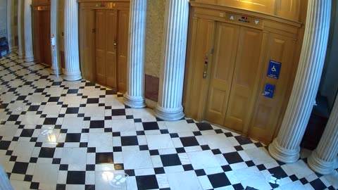 0211USCS02UpperSenDoorElevators_2021-01-06_10h49min52s157ms.mp4
