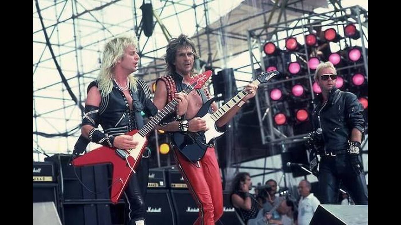 ELECTRIC EYE ~ JUDAS PRIEST ( LIVE )