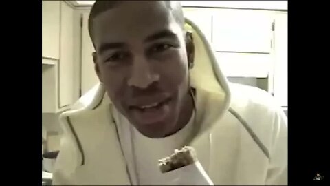 Dale 'LowTierGod' Wilson spews random shit while eating (ASMR) [Joshuas Cornstar Reupload]