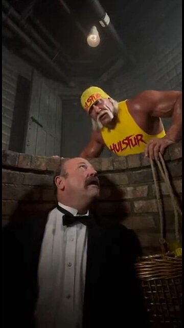 It Puts The lotion on its skin again