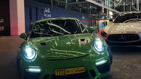 🤯💨 This Bugatti Chiron Super Sport 300+ is a MIND-BLOWING Speed Machine! | LuxurySportsCars