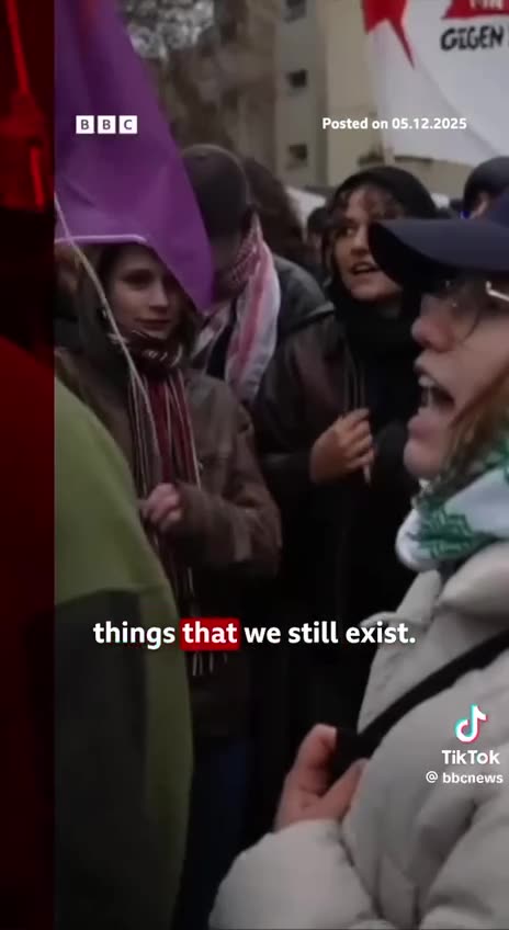 Ukraine war related/combat footage 12/10/2025