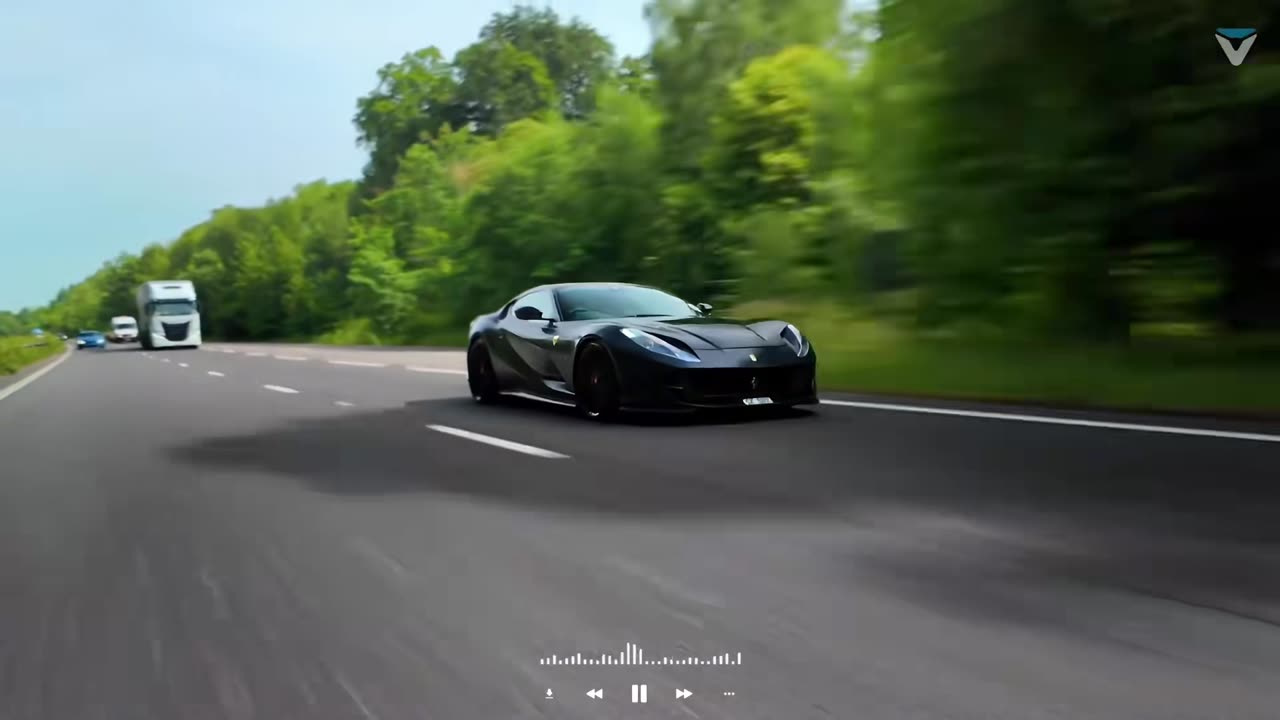 Neon Fever – dance till the colors fade.