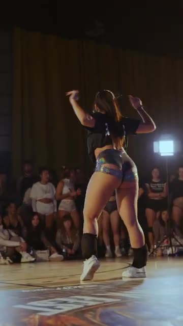 ¡Twerk en su máxima expresión! 🍑💥