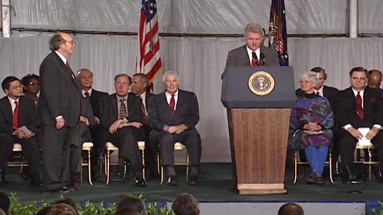 Video Recording of the Presentation of the Presidential Citi - MT12399-MT12400 08JAN2001 6850713