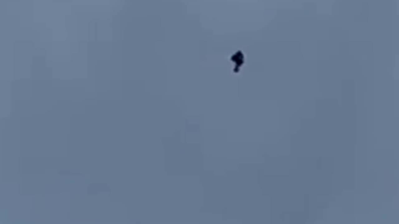 UFO over Fuego Volcano? Mysterious object captured in Guatemala - Jellyfish Ufo