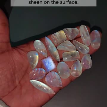 What makes "Rainbow Moonstone" : Unique Stone!