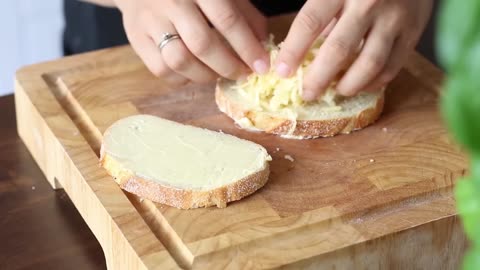 Easy 10 x Breakfast by Ella