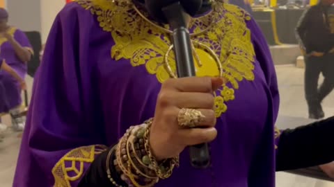 1 Word: Describe An Israelite Woman