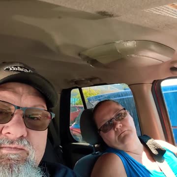 I got my green card #ourtruckinglife #funny #reallifetruckers #cooking