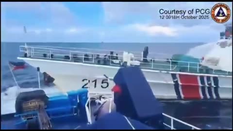 🇨🇳🇵🇭 Chinese Coast Guard ship collided with a Philippine fisheries vessel near Thitu Island