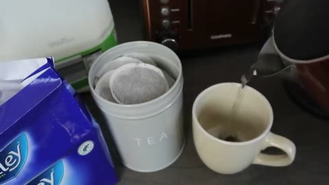 SIEDEM MAREK HERBAT KTÓRYCH POWINIENEŚ UNIKAĆ