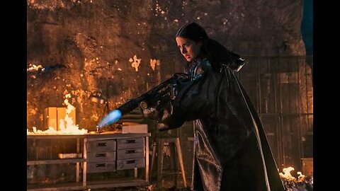 Ballerina ( From the world of John Wick ) - flamethrower fight