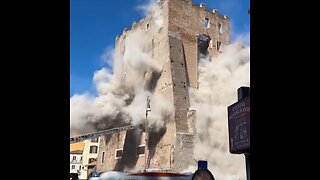 Se derrumba parte de una torre medieval en el centro de Roma