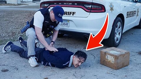 HUNTING SCAMMERS WITH THE SHERIFF 🚨 [ARRESTED]