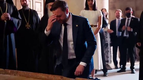 How Islam saved the very church JD Vance just prayed in — a hidden story of faith and unity. 🕌⛪✨