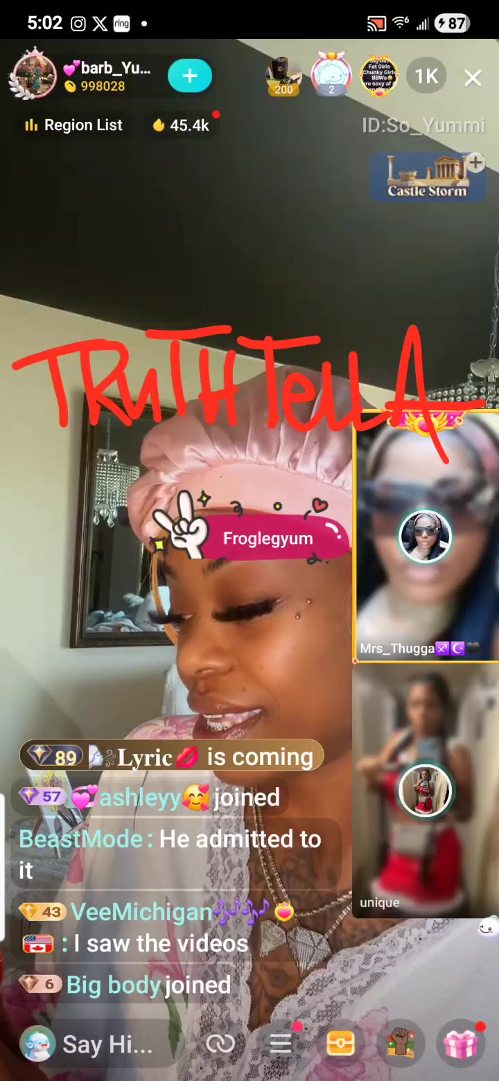 BARB_YUMMI GOING IN ON HER EX BOYFRIEND ZOONEY WHO EATS BUSSY