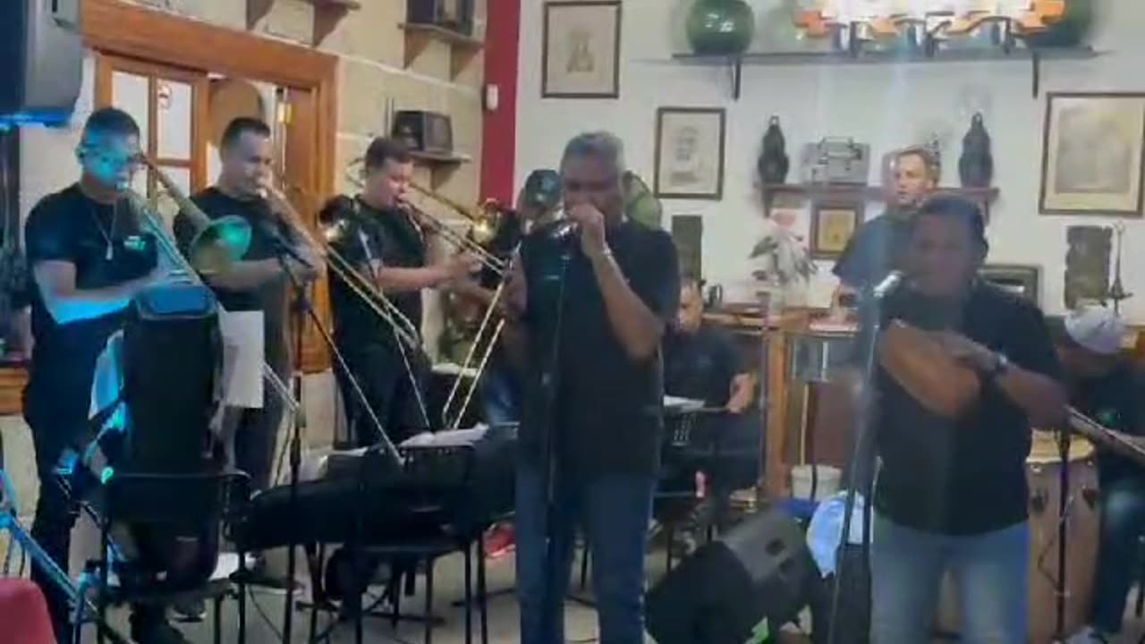 Dimensión Latina en Tenerife