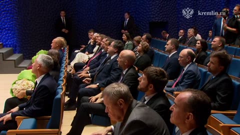 Президент поздравил всех педагогов России с приближающимся праздником – Днём учителя