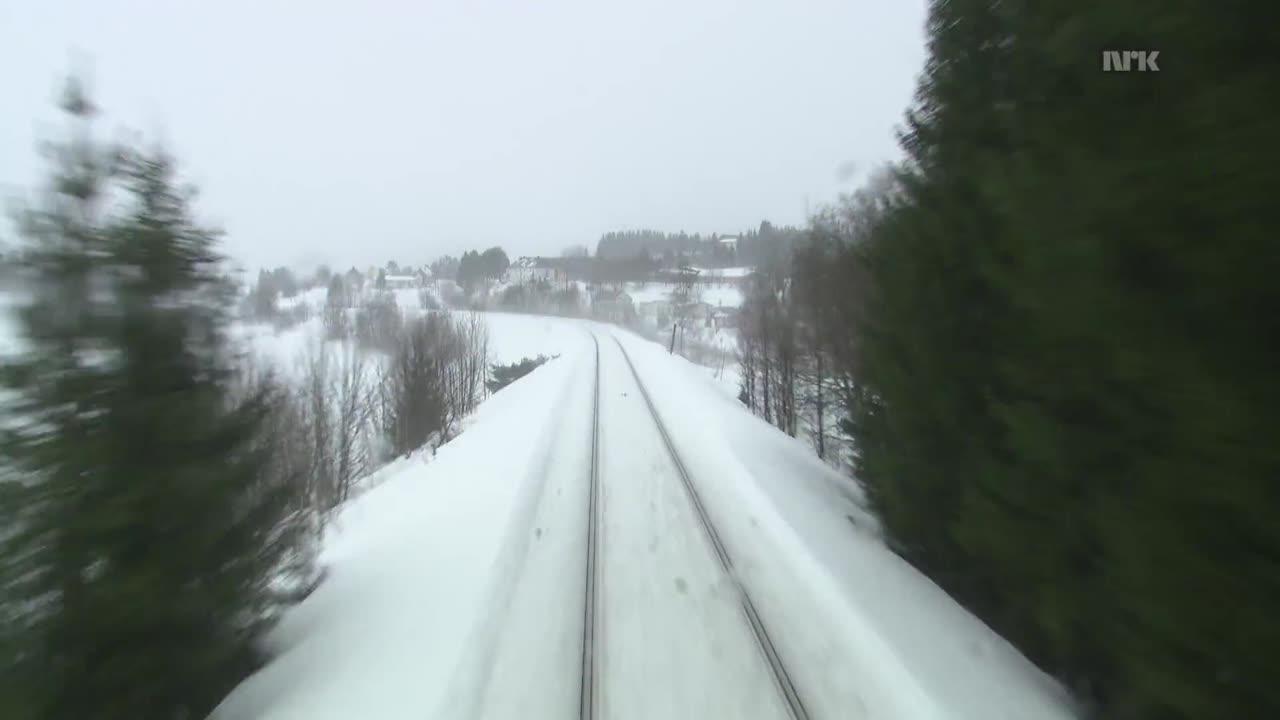 Nordlandsbanen in Winter - From Trondheim to Bodø at 10x