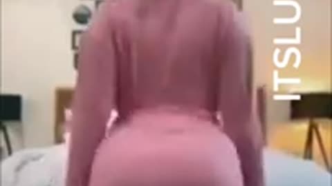 Blahgigi VS ITSLUNARLIV Big Ass Twerking Big Booty Clapping Compilation