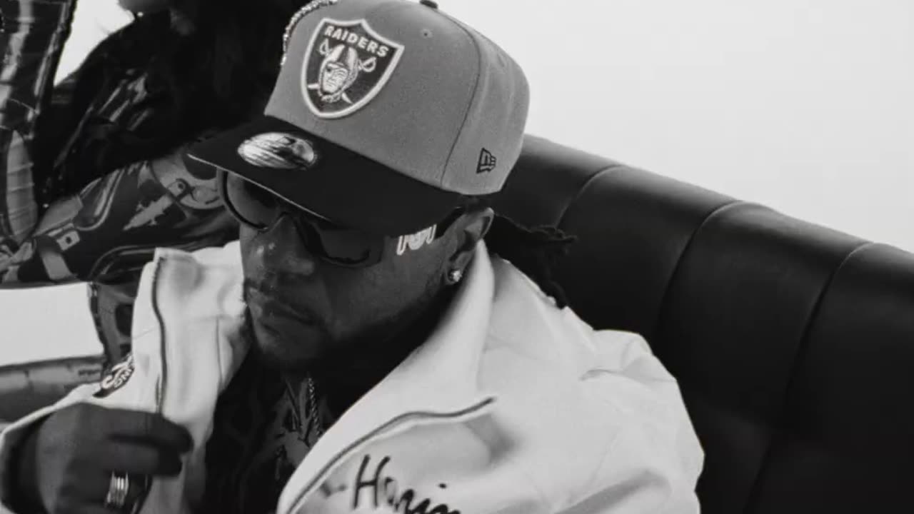 Caskey - Dave Chapelle Ft. ClicKlak (Official Video)