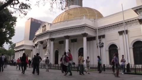 Venezuela: TSJ assume funções do Parlamento por 'desacato'. 2017/03/30