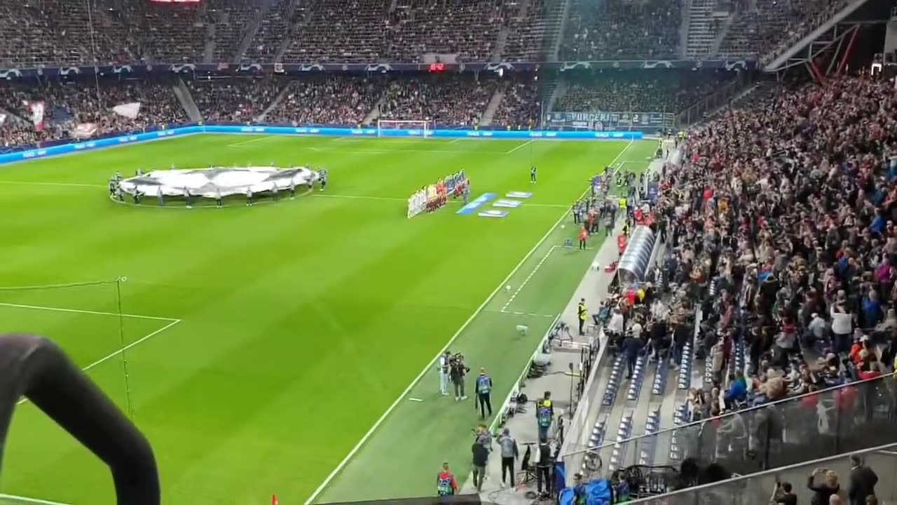 RB Salzburg vs Dinamo Zagreb (UEFA Champions League) fantastic atmosphere