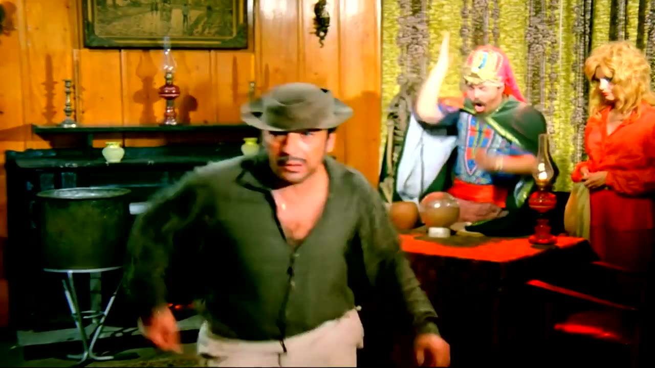 Turist Ömer Boğa Güreşçisi