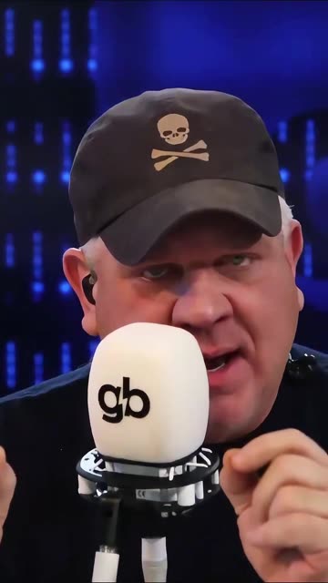 A Million Dollars Per Day Were Stuffed Into Suitcases for Somalia Over Two Years at Least