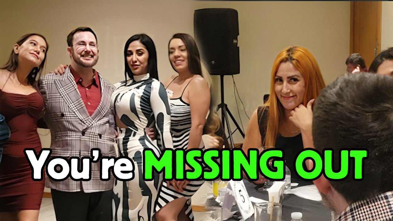 Are COSTA RICA Latinas Telling the FULL STORY?