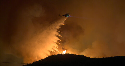 Firefighters Battle Palisades Fire in Los Angeles County