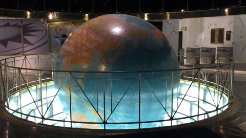 Daily News Building 1 (Manhattan, 2019)